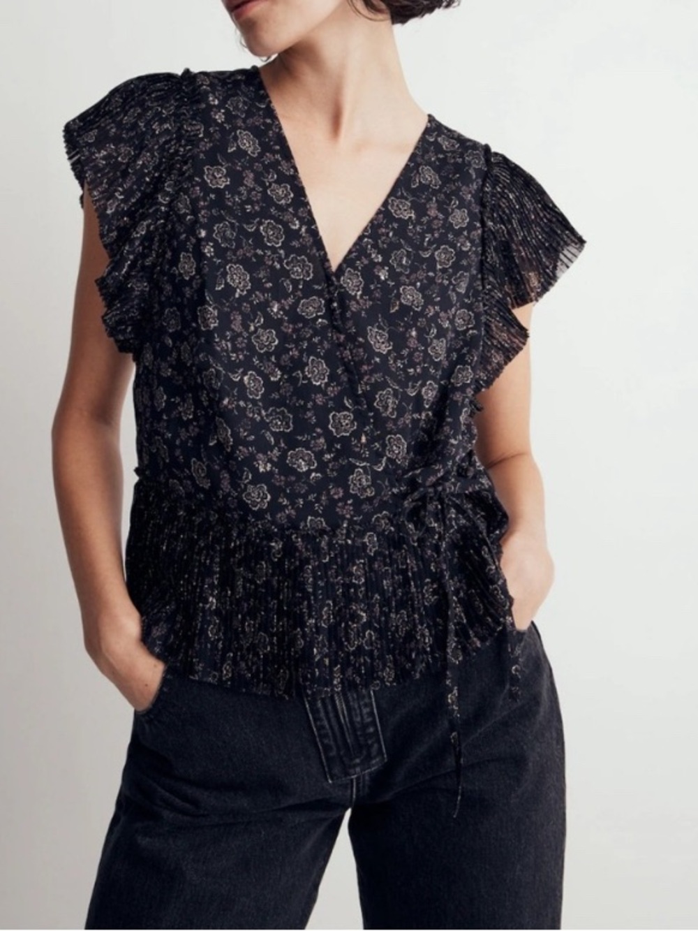 Madewell Flutter Sleeve Wrap Top Blouse Short Sleeve Black Floral Sparkle Small